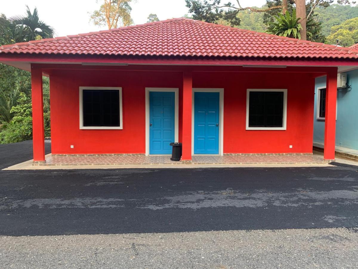Chalet Latip D'Ayer Itam Kampong Ayer Hitam (Perak) Bagian luar foto